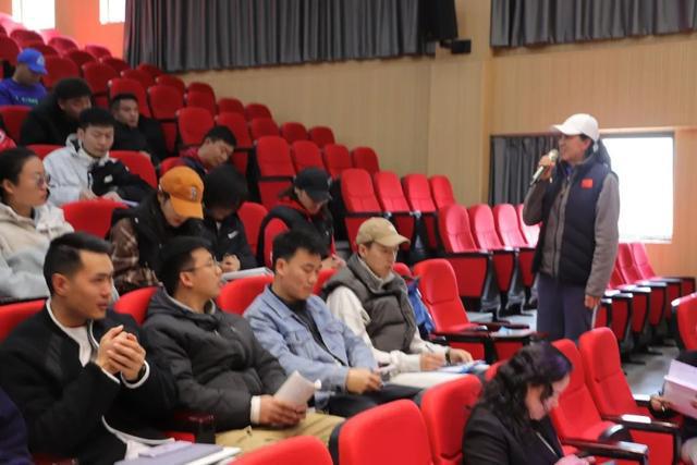 西安市雁塔区第五小学：激扬智慧共研体育与健康大单元教学(图4)
